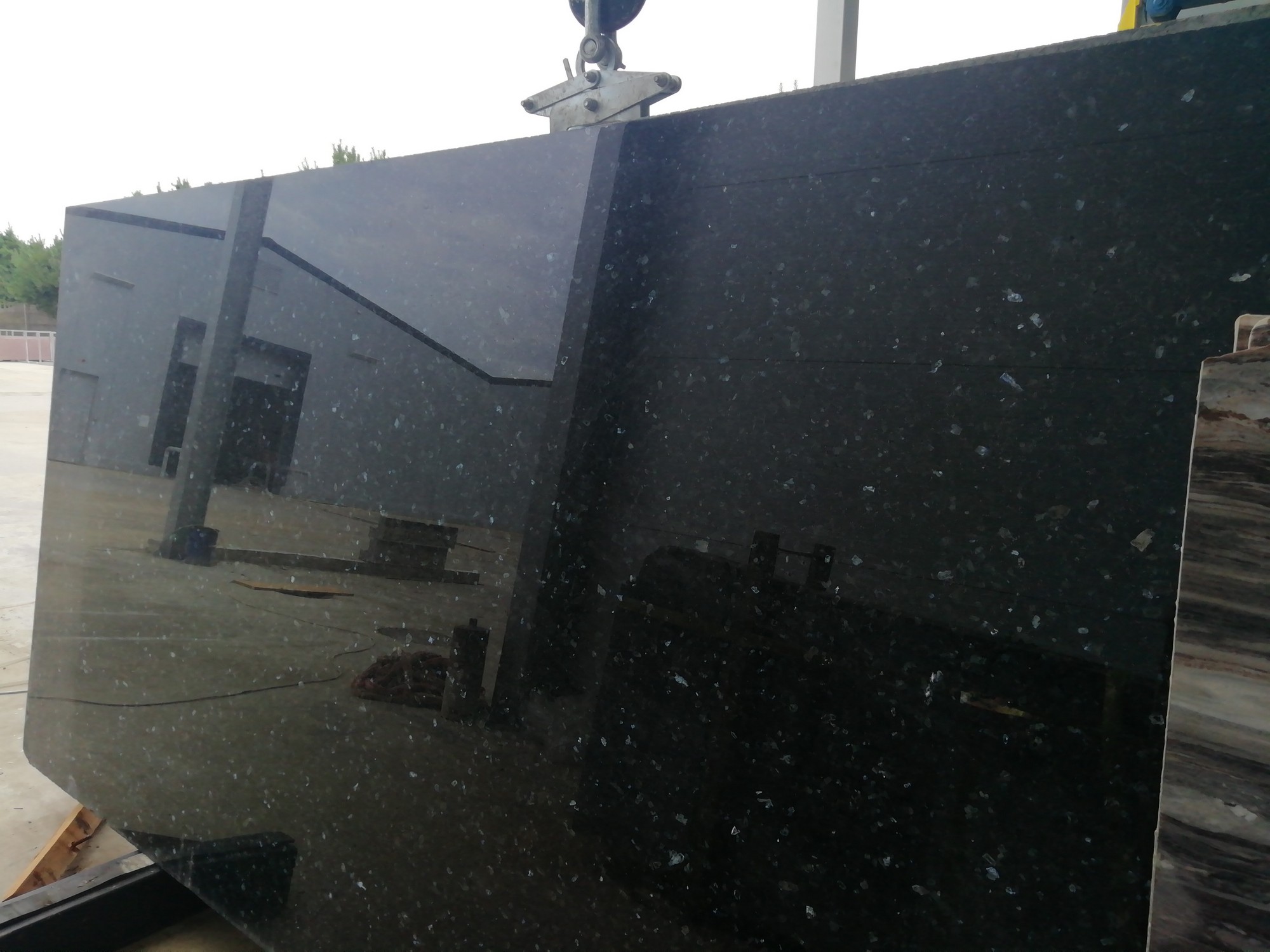  Emerald Pearl 30 mm Гранит