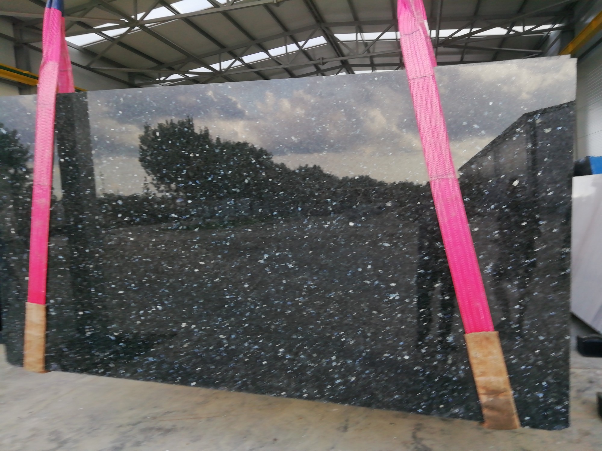  Emerald Pearl 20 mm Гранит, Черный