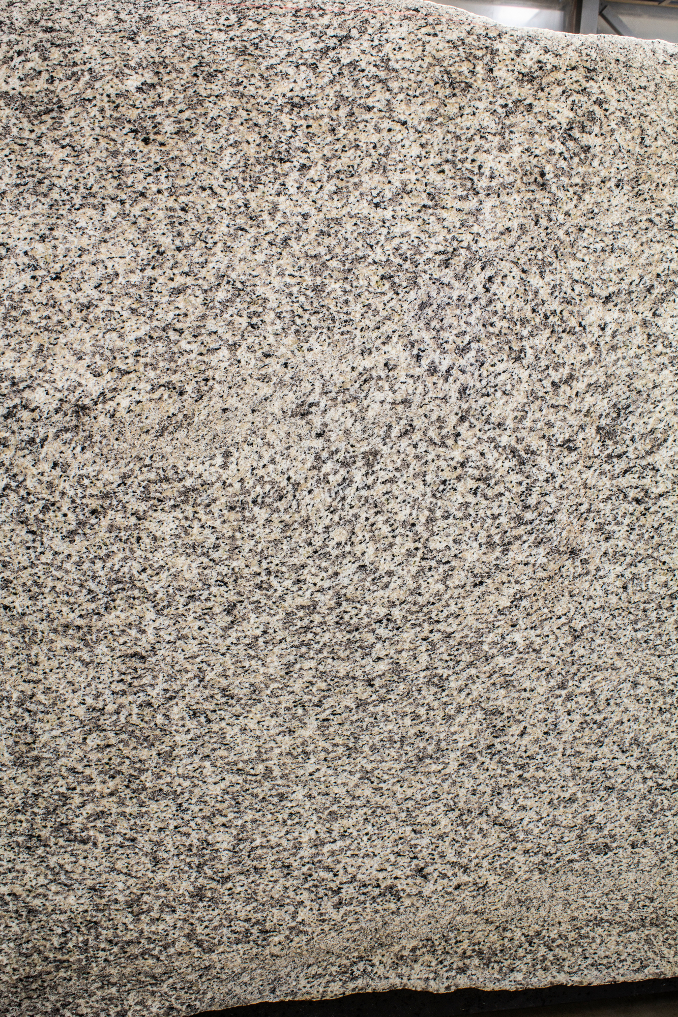  Light Crystal Grey 20 mm Гранит, Черный, Коричневый, Серый